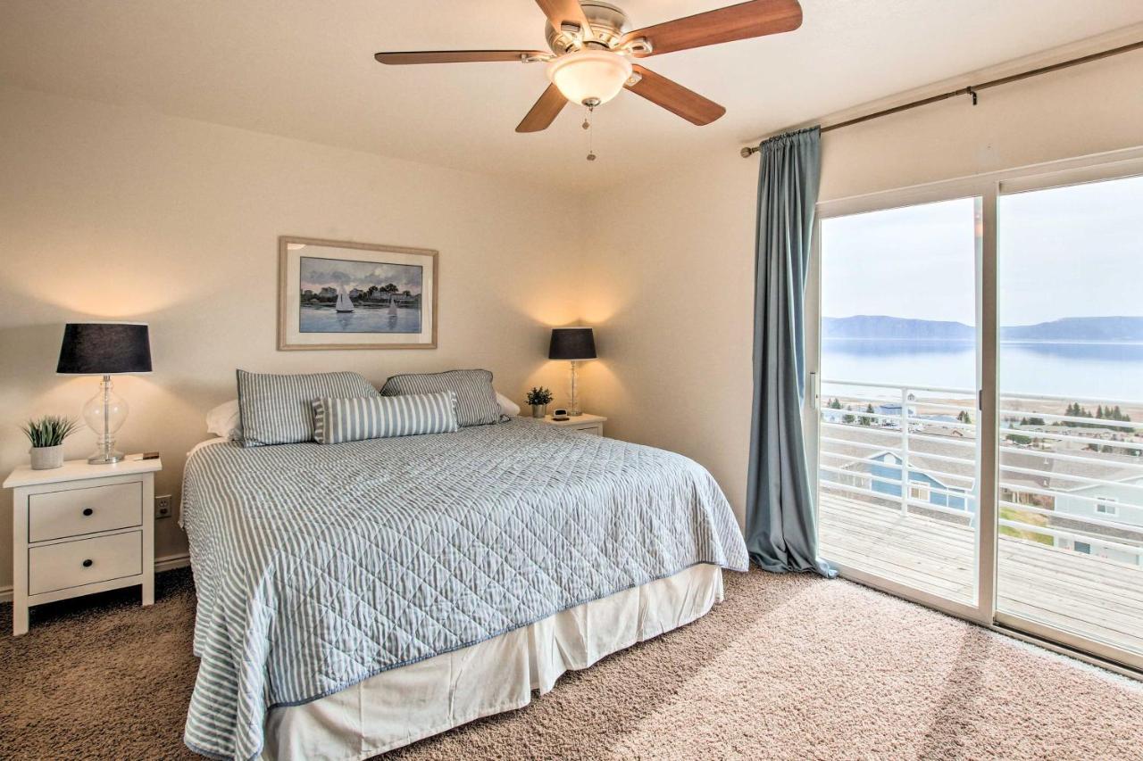 Spacious Garden City Townhome With Lake Views! Экстерьер фото